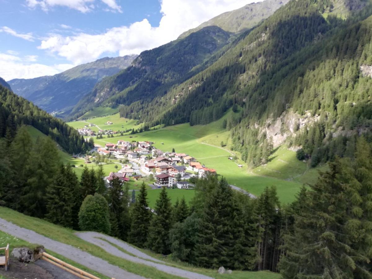 Alpenapart Gastl Arzl im Pitztal Eksteriør bilde